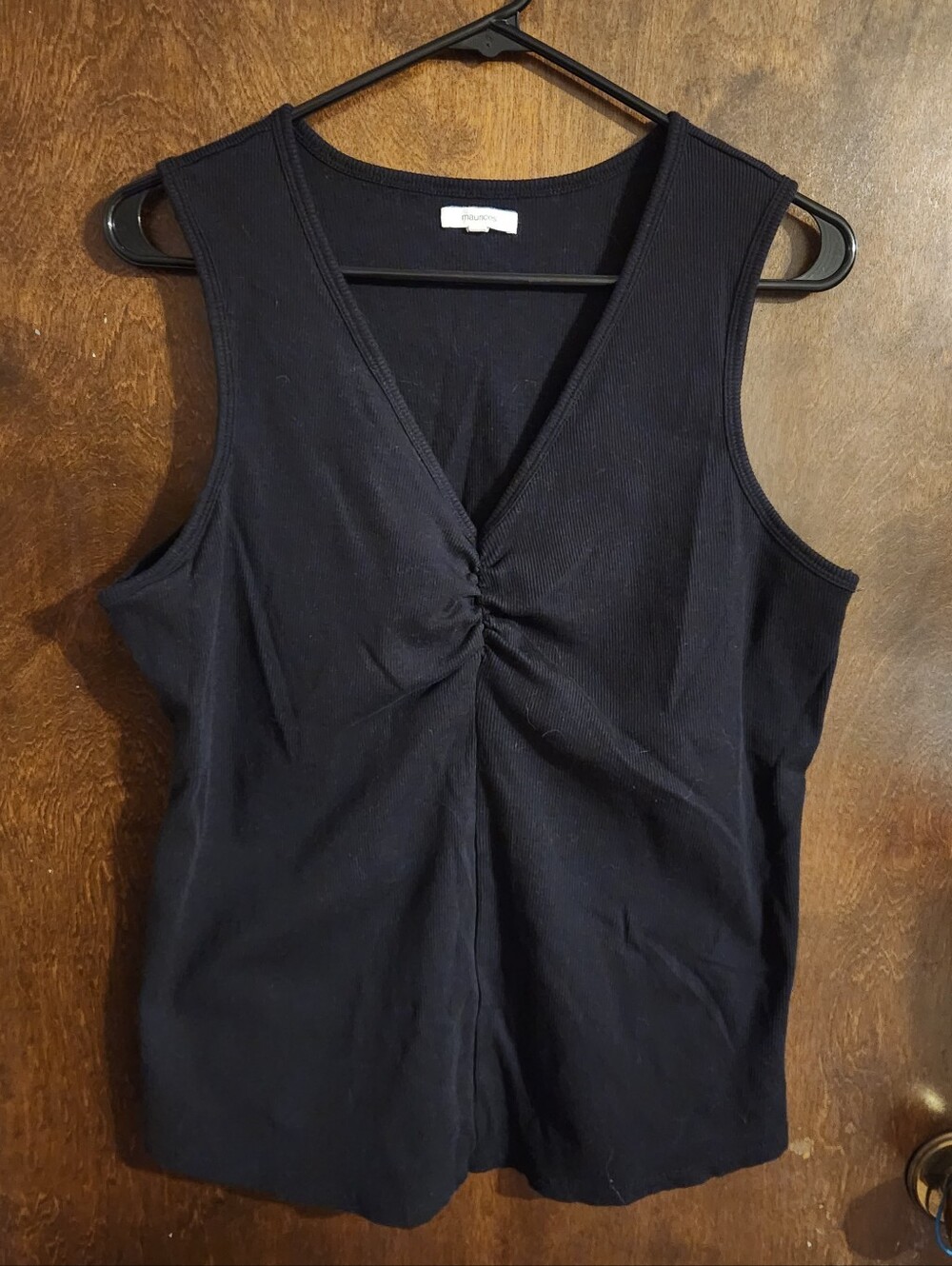 Maurices Black Sleeveless V-Neck Twist Front Ribbed Tank 1x Like New